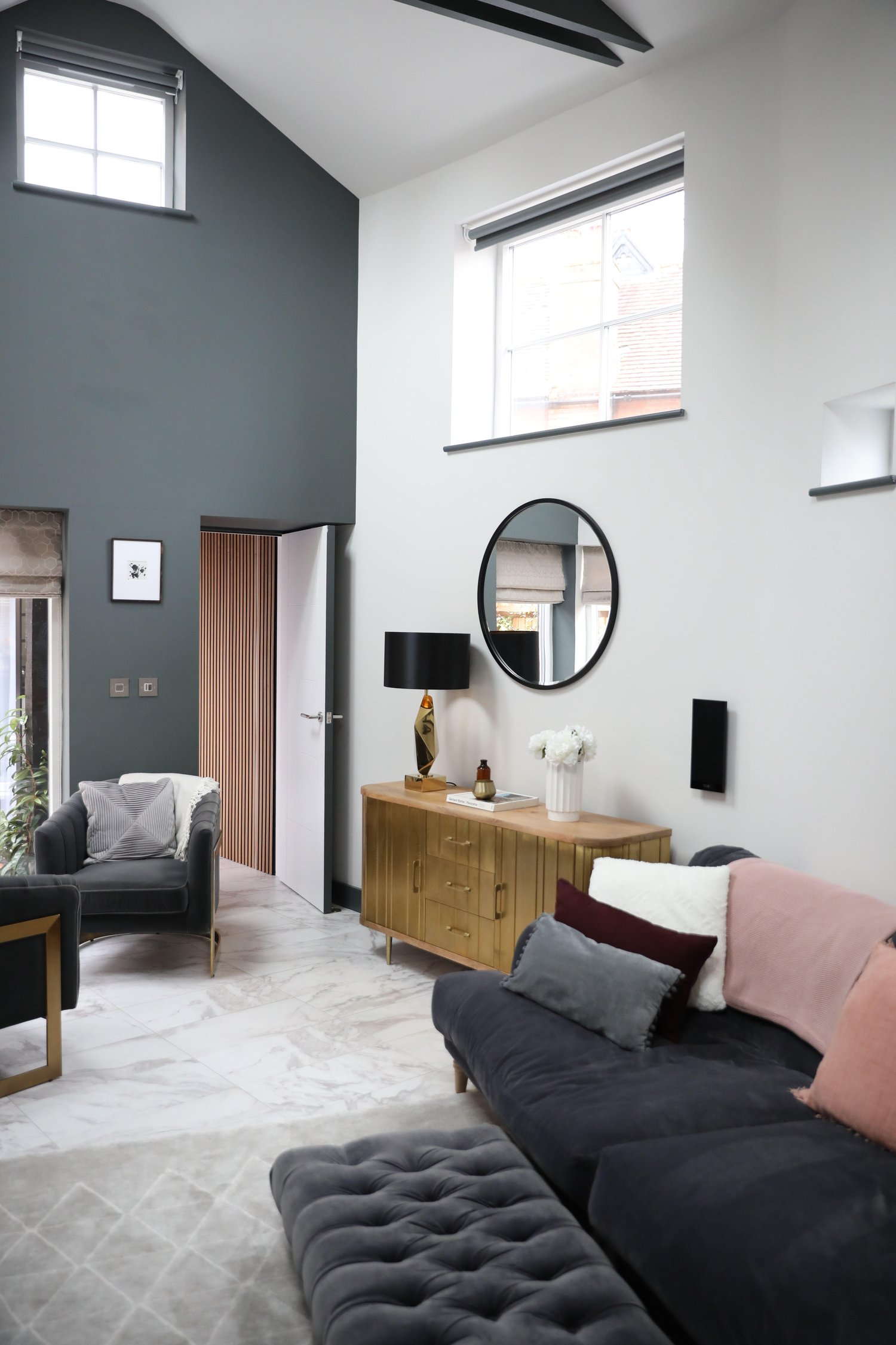Ruth Turner Interior Design logo