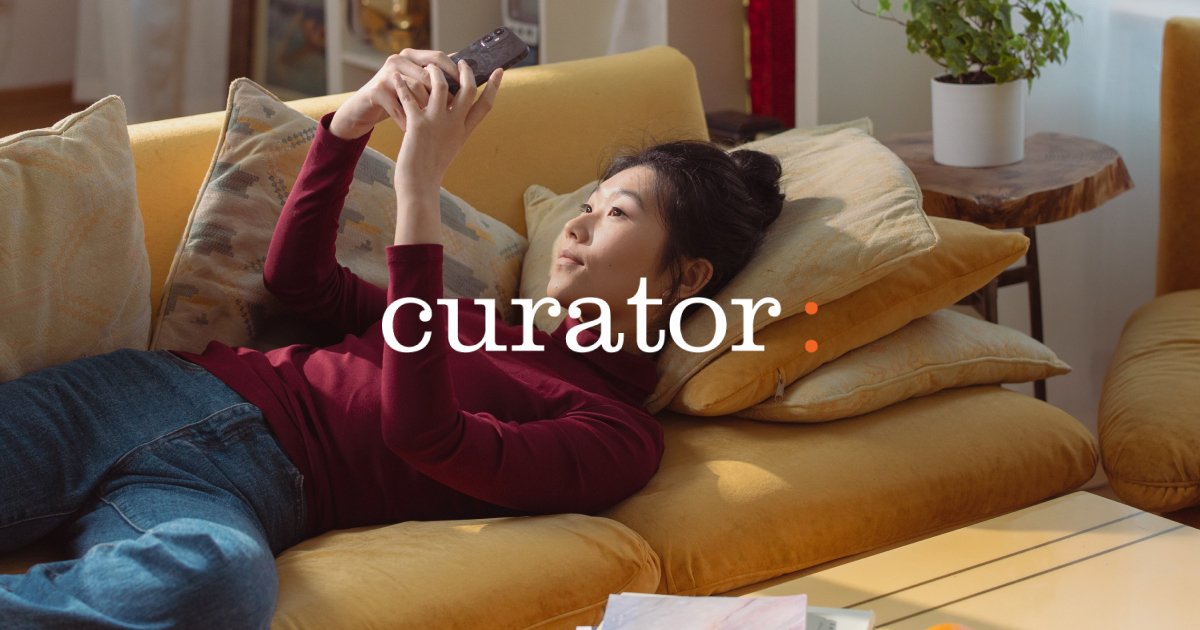 Curator logo
