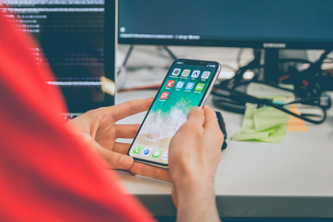 When to Choose Cross-Platform vs Native Mobile Development
