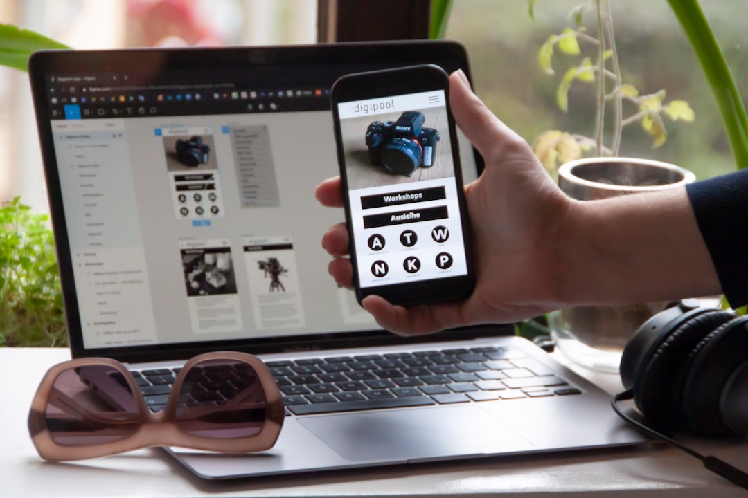 When to Choose Native vs Cross-Platform Mobile Development Solutions