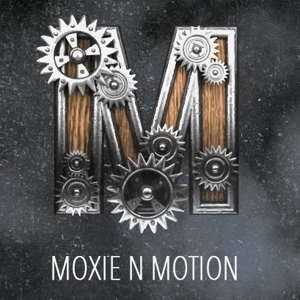 MOXIE N MOTION logo